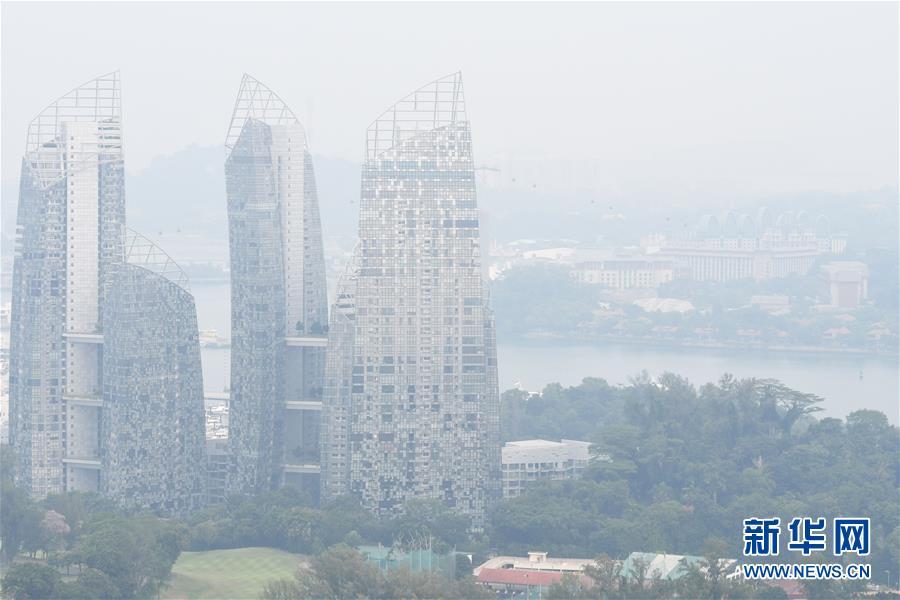 [新华网]新加坡被烟霾笼罩