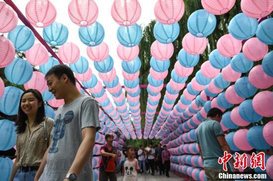 「中国新闻网」中秋圆明园再现皇家节日盛景