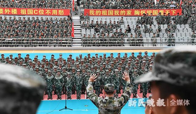 新民网■青春学子告白祖国 为新中国70周年华诞献礼