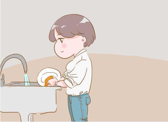 光明网@清洗奶瓶，这些细节要注意，防止细菌侵害宝宝