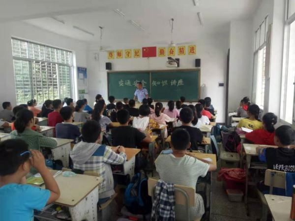 光明网@践行守护“澧”的约定，构筑中秋最美“警”色