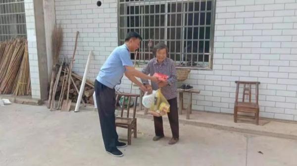 光明网@践行守护“澧”的约定，构筑中秋最美“警”色