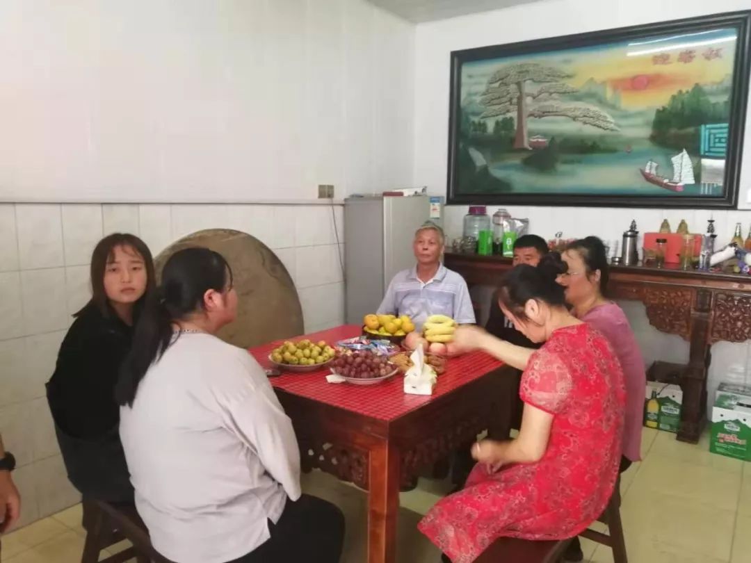 【新京报】寻亲成功后的第一个中秋：女儿回来，我们家的月亮就圆了