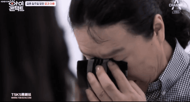 #新周刊#不忍直视的五分钟，击碎那个成年人的虚伪