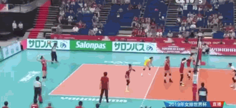 [中国新闻网]中国女排3:0完胜韩国 朱婷英文受访彰显国际范儿