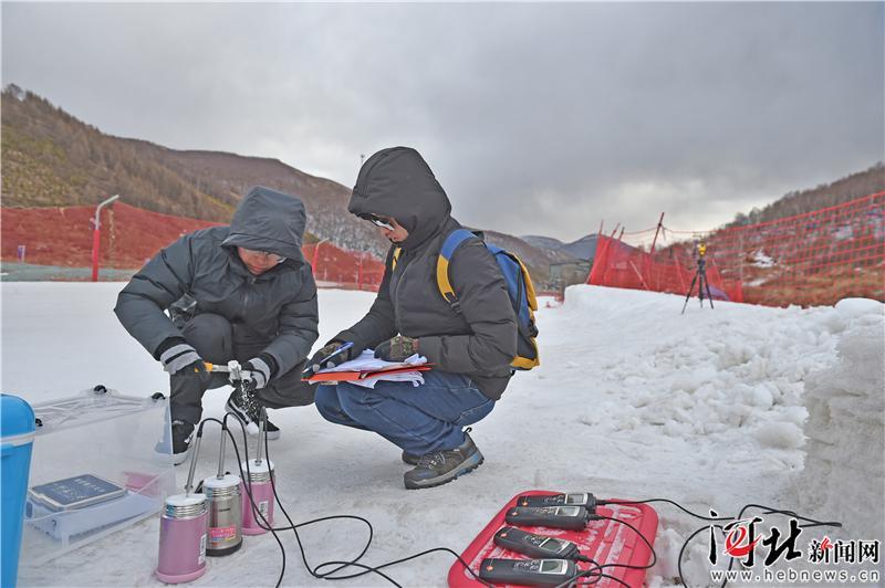 【河北新闻网】【相约冬奥】云顶滑雪公园6条冬奥赛道建设工作10月将全部完成
