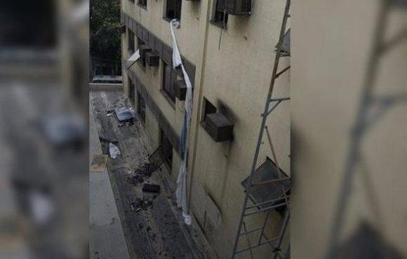 光明网：惨烈！巴西里约热内卢私人医院发生火灾，酿11死约90病人转移