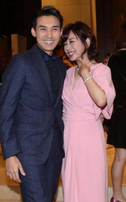 「光明网」内地小生张铎与TVB花旦陈松伶，相差8岁的爱情，相爱11年如初恋