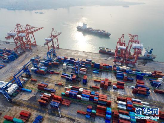 [中青在线]青听晚报｜中国对新的美国农产品采购实施加征关税排除