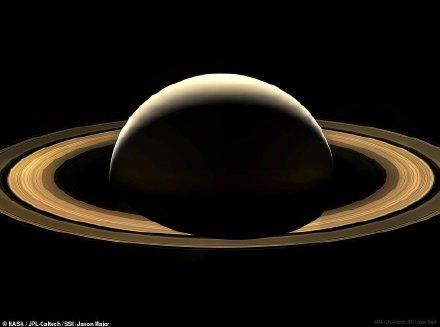 [光明网]被光环围绕！迄今为止最详尽的土星图像发布