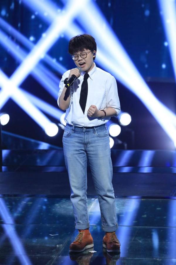 【光明网】“黑马”刘美麟淘汰贾铮，本期《好声音》最具争议的PK就是她们