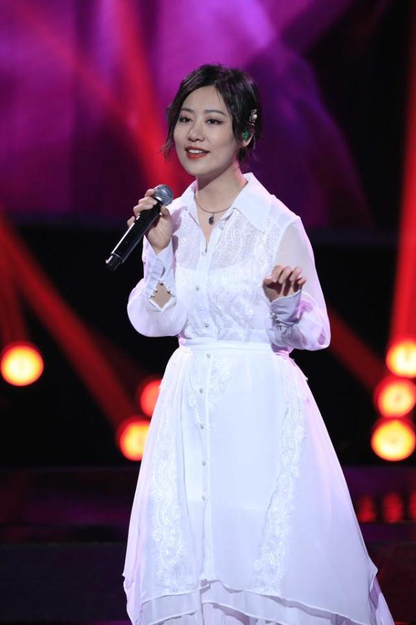 【光明网】“黑马”刘美麟淘汰贾铮，本期《好声音》最具争议的PK就是她们