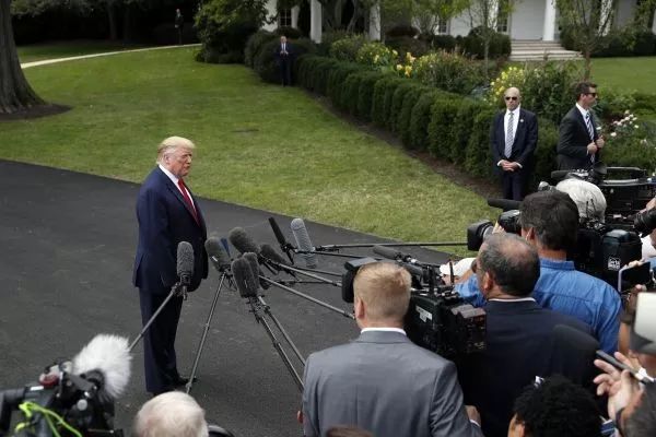 「参考消息」与美国“谈崩”后 塔利班代表团“转向”俄罗斯