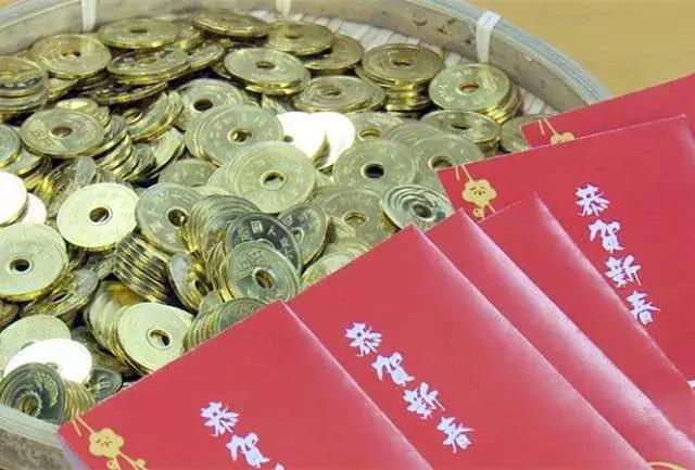 [新民晚报]日本已经开始喜迎“中国国庆”……人民币，真香