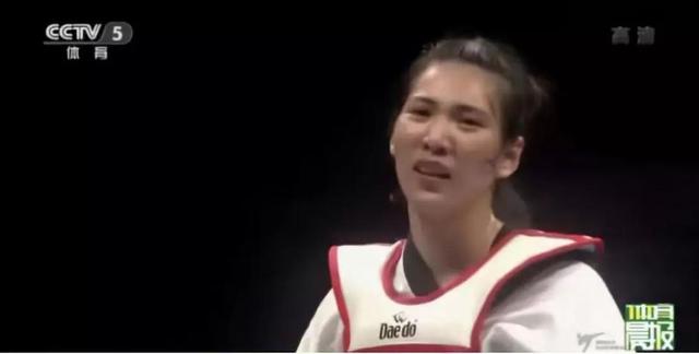 【环球网】4个月后！中国姑娘霸气拿回被“偷”走的冠军