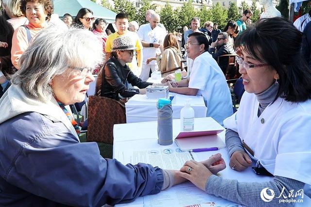 「人民网」“中国日”活动在斯德歌尔摩举行