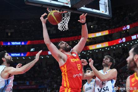 光明网：小加同年拿到世界冠军+NBA总冠军！成历史第二人