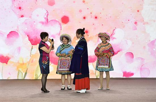 [中国青年网]倾听花开的声音——“春蕾女童”的光阴故事