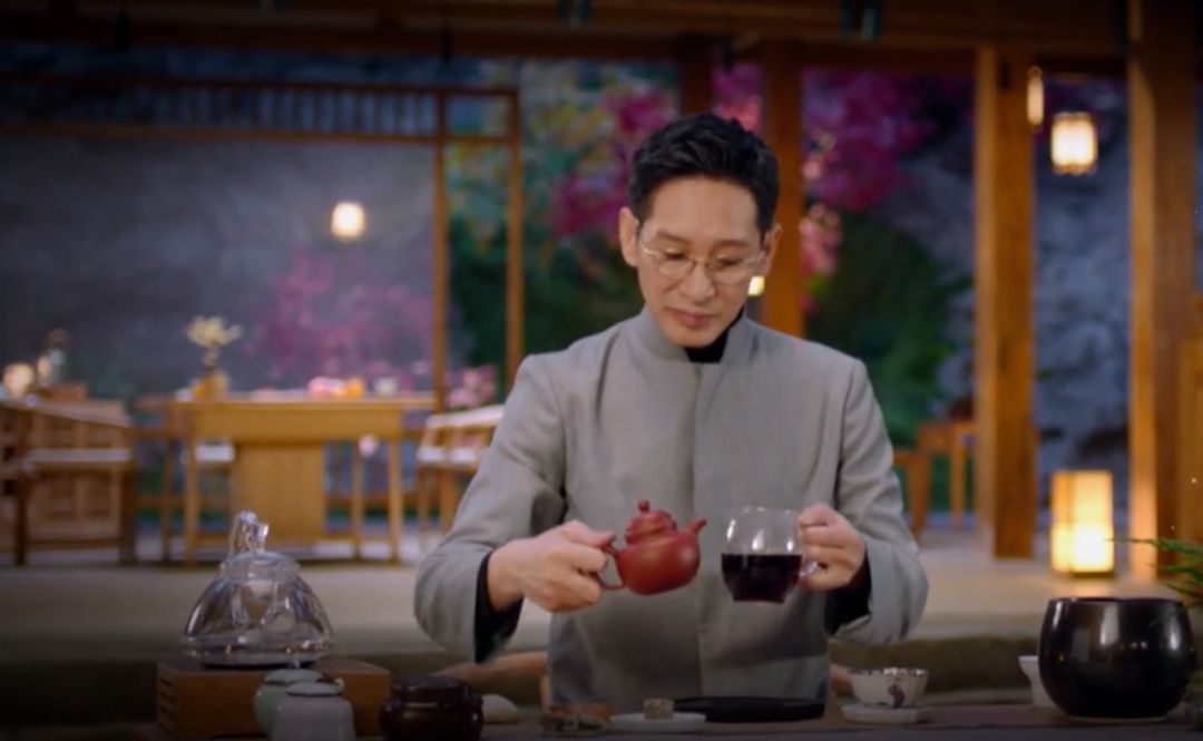 [中国妇女报]夜思｜戏骨王劲松落泪，这部最小受众的8.8分综艺，不该被埋没