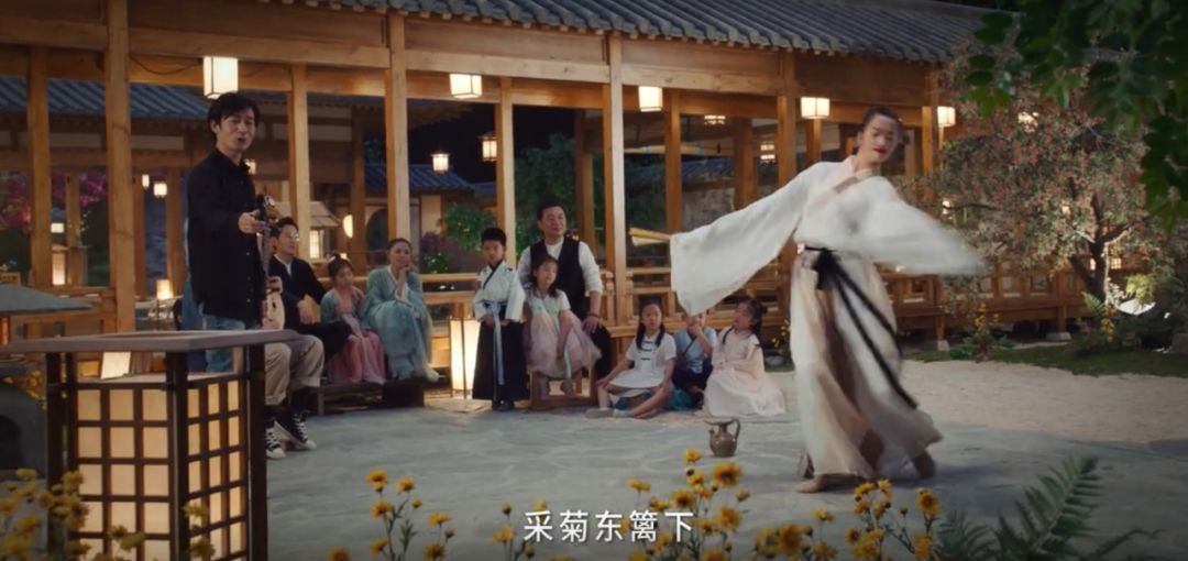 [中国妇女报]夜思｜戏骨王劲松落泪，这部最小受众的8.8分综艺，不该被埋没