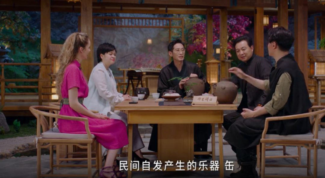 [中国妇女报]夜思｜戏骨王劲松落泪，这部最小受众的8.8分综艺，不该被埋没