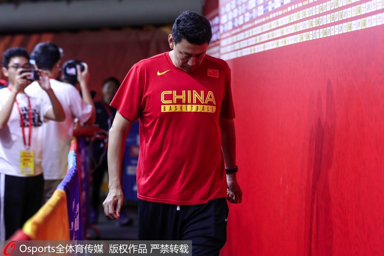 #澎湃新闻#中国男篮官方：教练组是否调整，将待总结之后另行公布