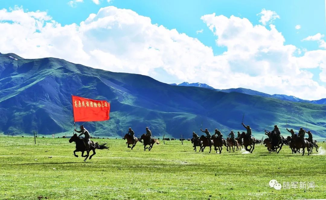 军人的70周年献礼,是守护好祖国的每一寸山河!_人民号