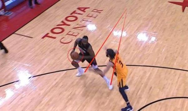 光明网■比肩乔丹！哈登后撤步已成专属标志 ESPN盛赞引领时代潮流