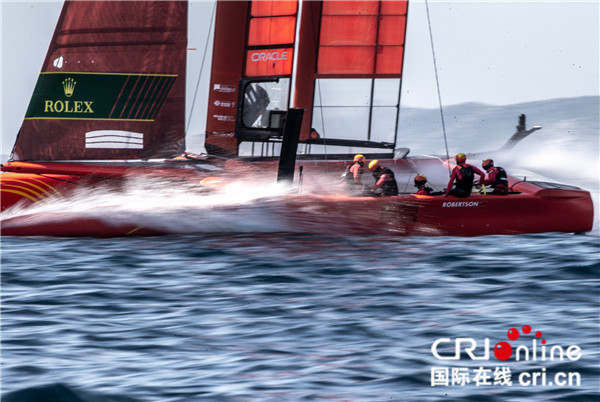 「中央广电总台国际在线」国际帆船大奖赛法国马赛站开赛 中国队暂时排名第四