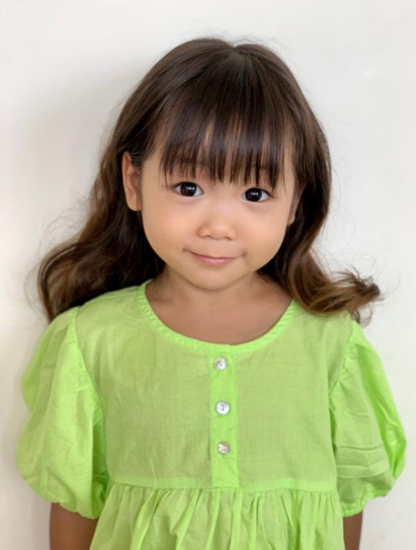 [光明网]有种“基因”叫陈浩民女儿，完美继承父母高颜值，被赞美人胚子