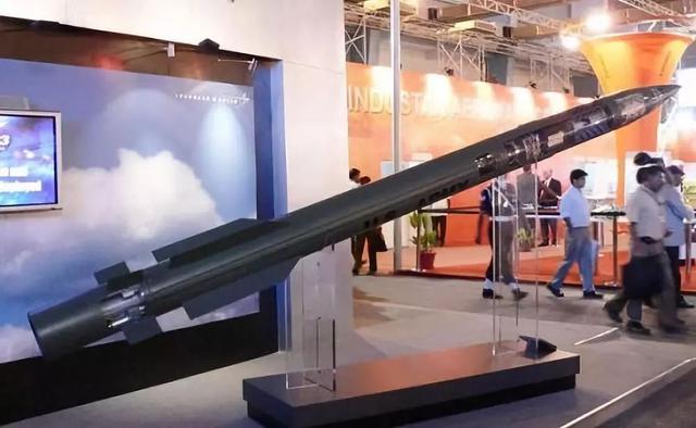 [上观新闻]胡塞武装空袭沙特的“铁证”美国为何不认？专家：掩饰自家武器“不靠谱”