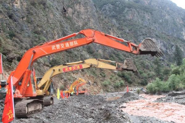 光明网@走心！惊心！这是“天路铁军”跨越千里的表白