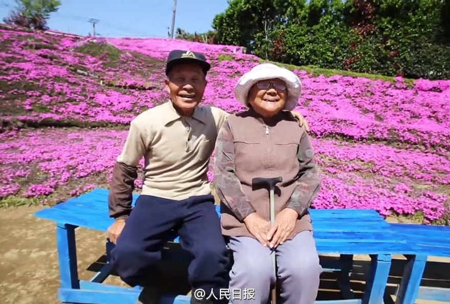 光明网：刷爆朋友圈的偷拍照：爱笑的人，都活得很漂亮