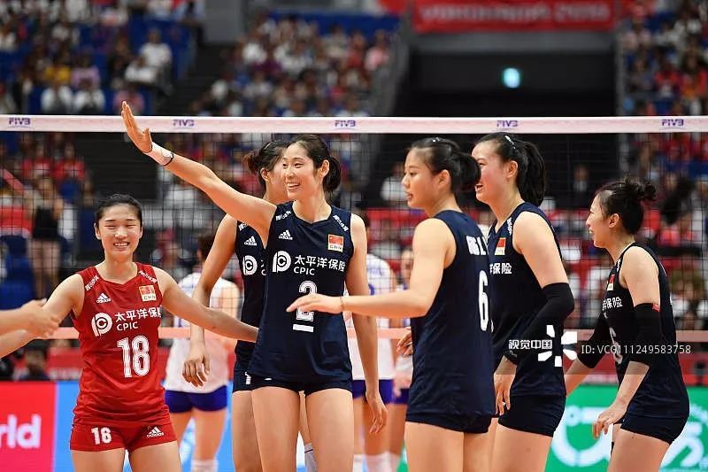环球网：女排逆转力克巴西队 落后时郎平提醒队员从零开始