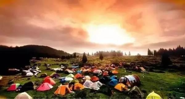 「光明网」雨过天晴，让我们一起去踏秋