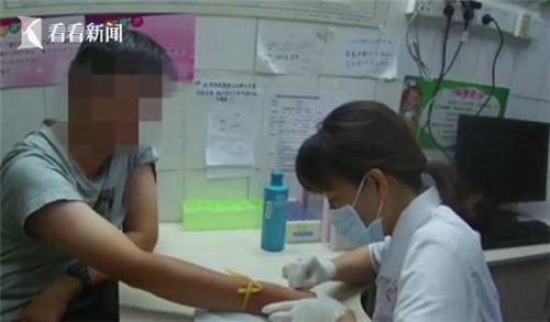 「光明网」停车位上两车“离奇”相撞 民警一查真相竟是……