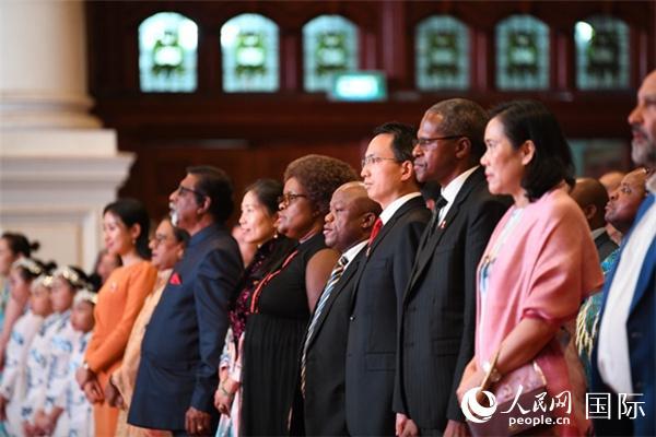 [人民网]中国驻德班总领馆举行庆祝新中国成立70周年晚会
