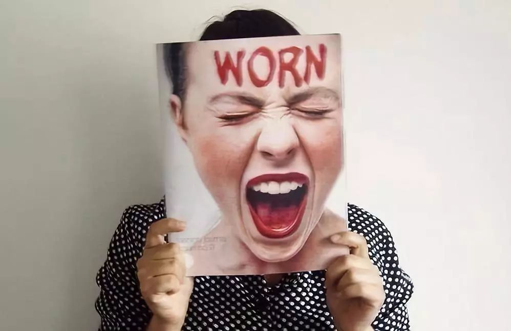 多疑嫉妒的人:   容易多疑嫉妒的人,人际关系多不好.