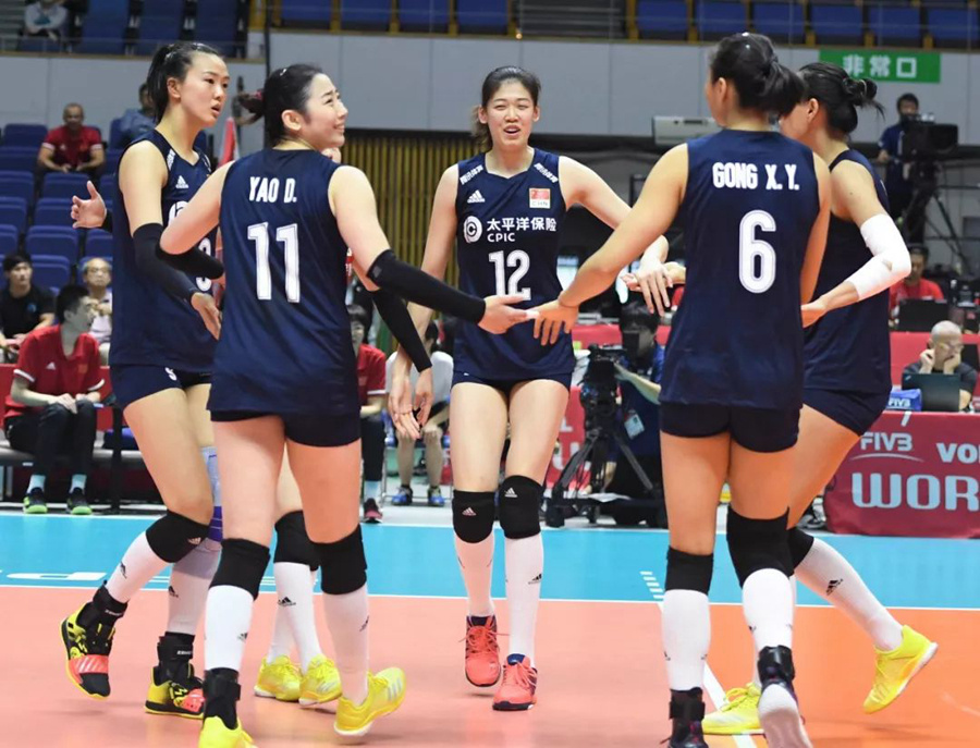 新华社■“八”面威风！又一个3:0，中国女排八连胜！