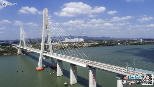 新干县赣江大桥改建图片