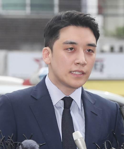 人民网■胜利要求非公开调查 警方二次传唤被推迟