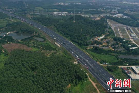 「中国新闻网」运行23年远超承载力 佛开高速扩建项目将完成