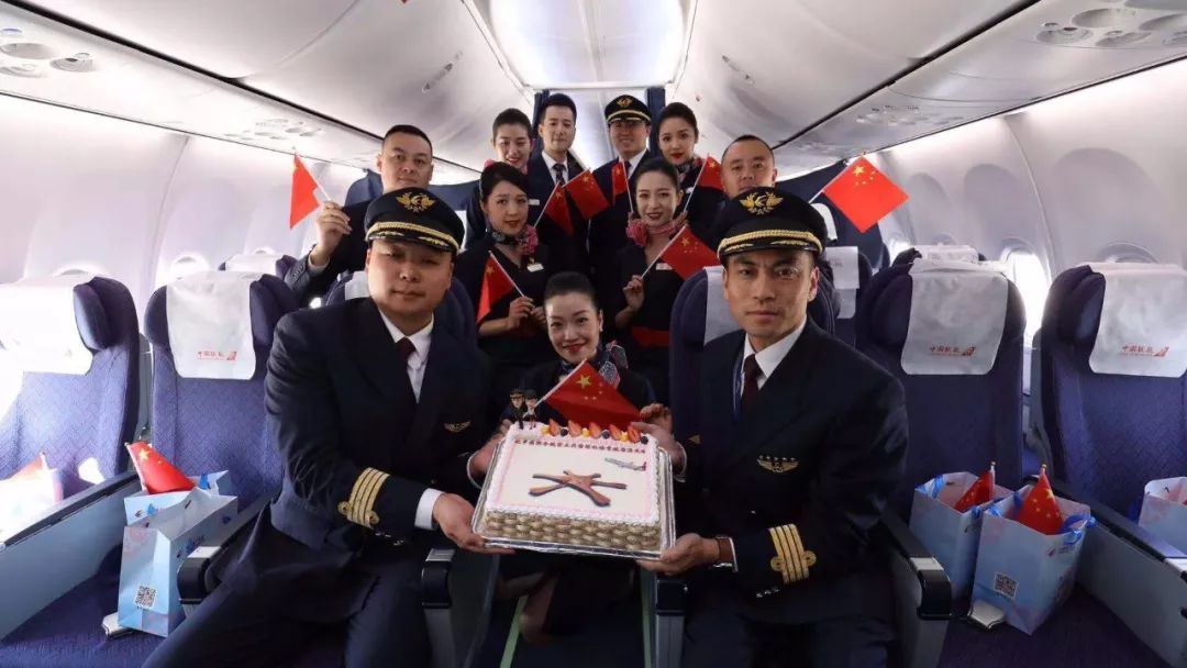 #华商报#今日首飞！带你探访“高颜值”大兴机场背后的“硬核”工程奥秘