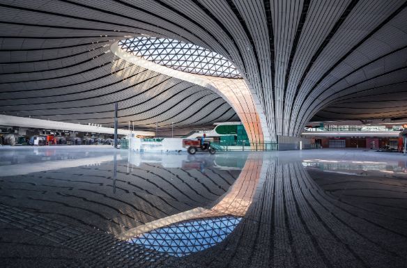 #华商报#今日首飞！带你探访“高颜值”大兴机场背后的“硬核”工程奥秘