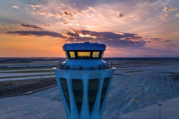 #华商报#今日首飞！带你探访“高颜值”大兴机场背后的“硬核”工程奥秘