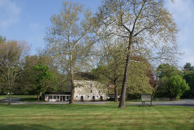 澎湃新闻：钟芳玲：念想鲍德温书仓