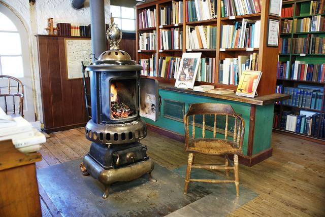 澎湃新闻：钟芳玲：念想鲍德温书仓