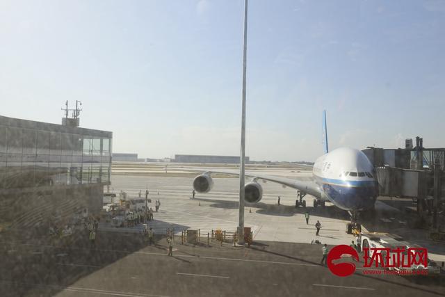 【环球网】首架客机起飞！北京大兴国际机场正式通航