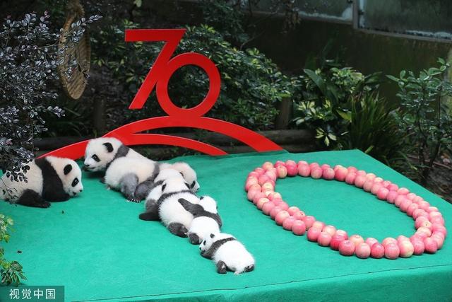 「环球网」专属“花式告白”祖国，全国各地洋溢“中国红”