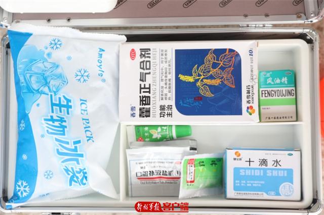 #中国军网#对抗炎热，阅兵村里有“清凉法”